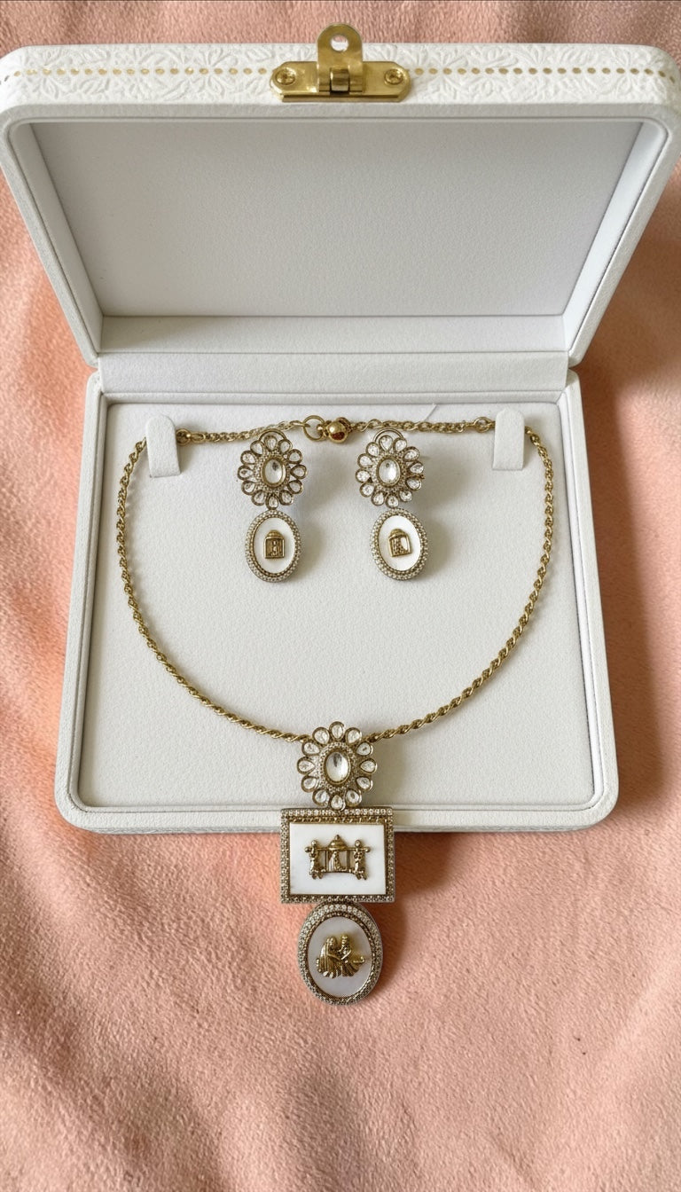 Mother of Pearl Heritage Pendant Necklace Set with Gold Chain & Statement Earrings | Minimal Luxe Jewelry